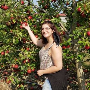 Meet your Posher, Nicole